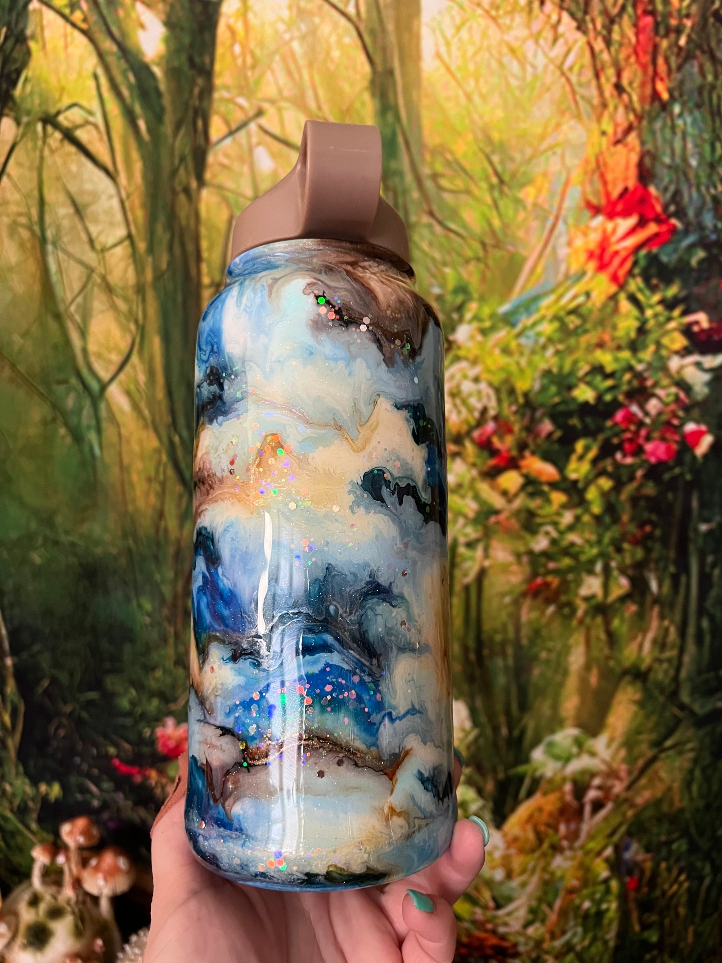 Snowy owl 32oz sport bottle