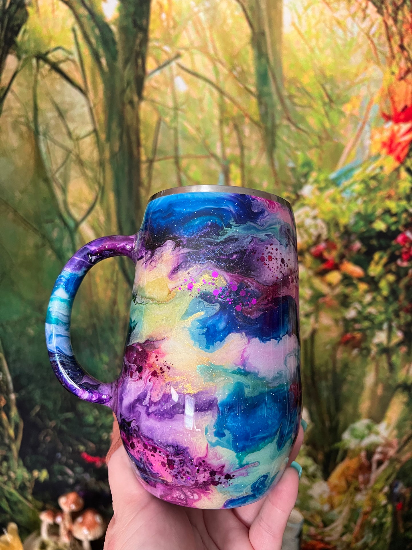 Queen Bee 16 oz mug
