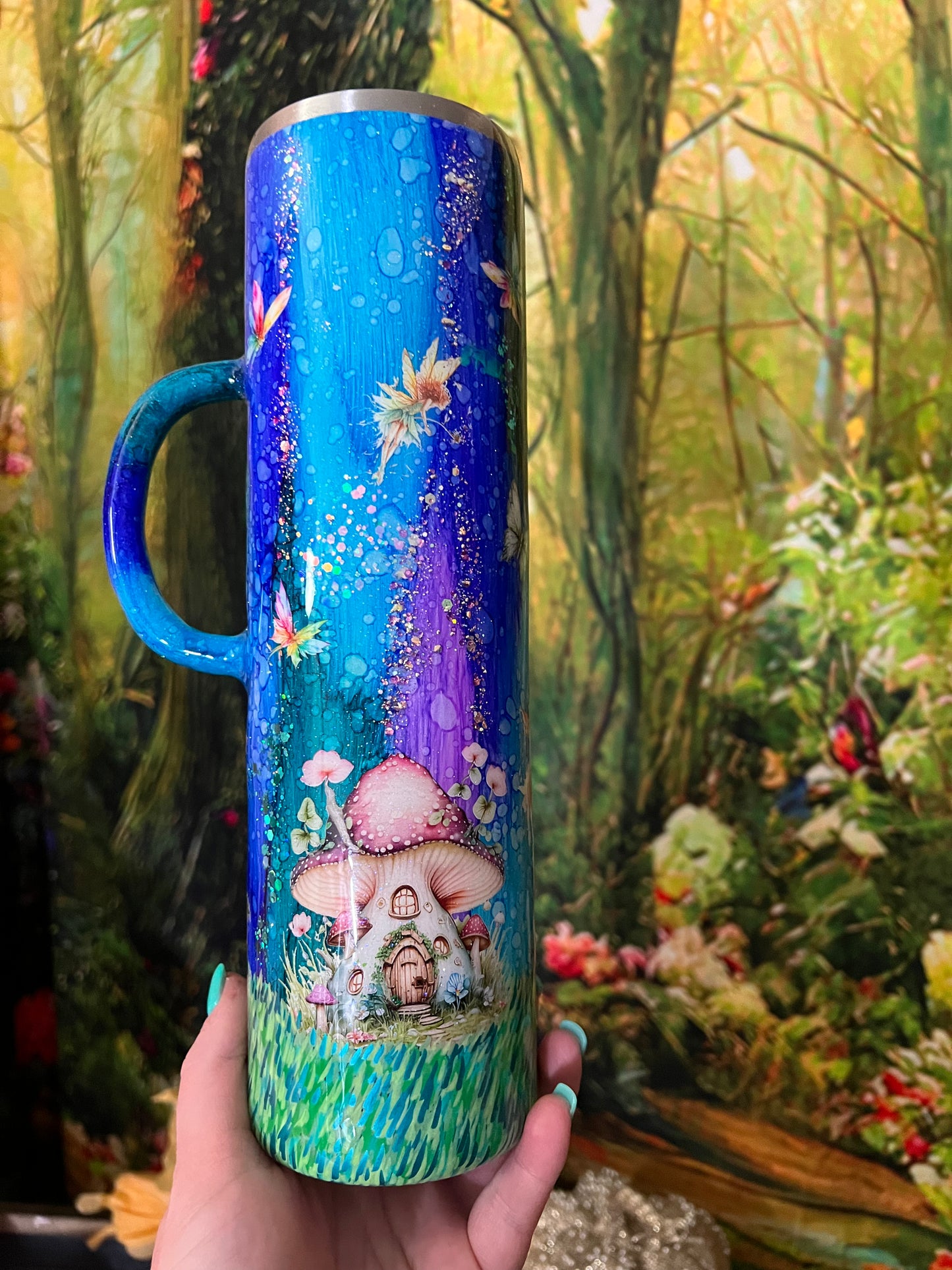 Magical Kingdom 32oz plump